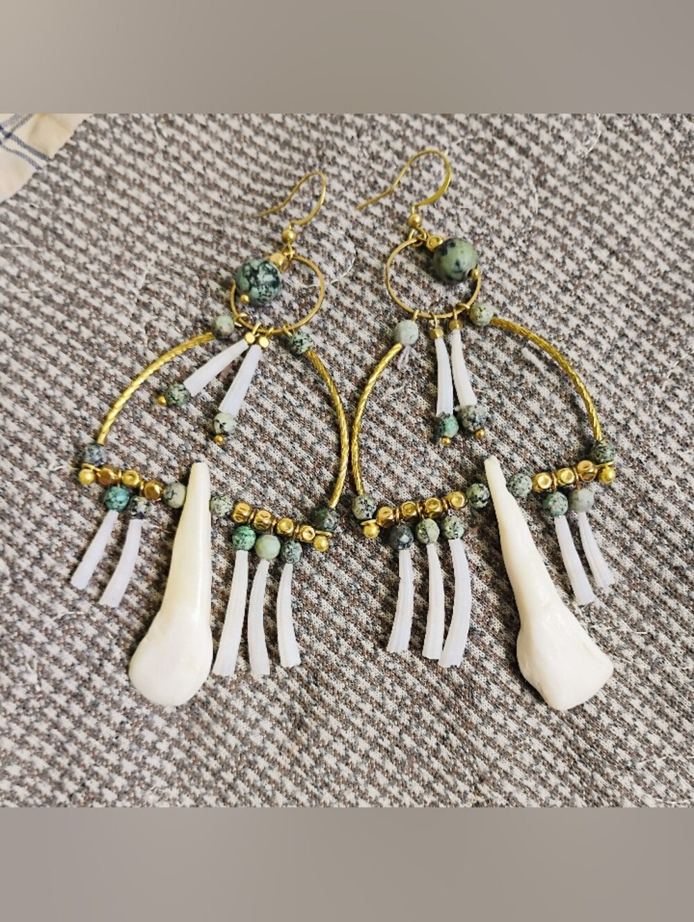 XXL Buffalo Tooth, Tusk Shell, And African Turquoise Chandelier Earrings - Picture 3 of 6